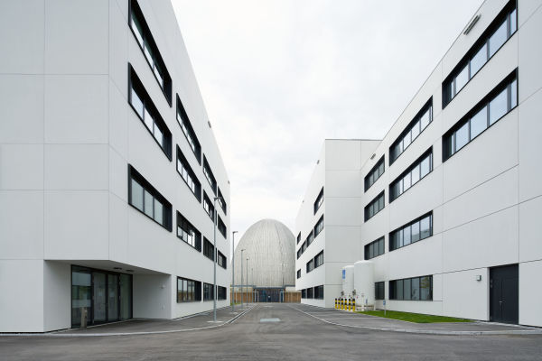 Forschungsneutronenquelle in Garching Forschungszentrum - Neubau von zwei Werkstatt- und Laborgebäuden